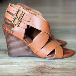 Steve Madden Wedges Brown Tan Leather Wood Grain Size 7.5